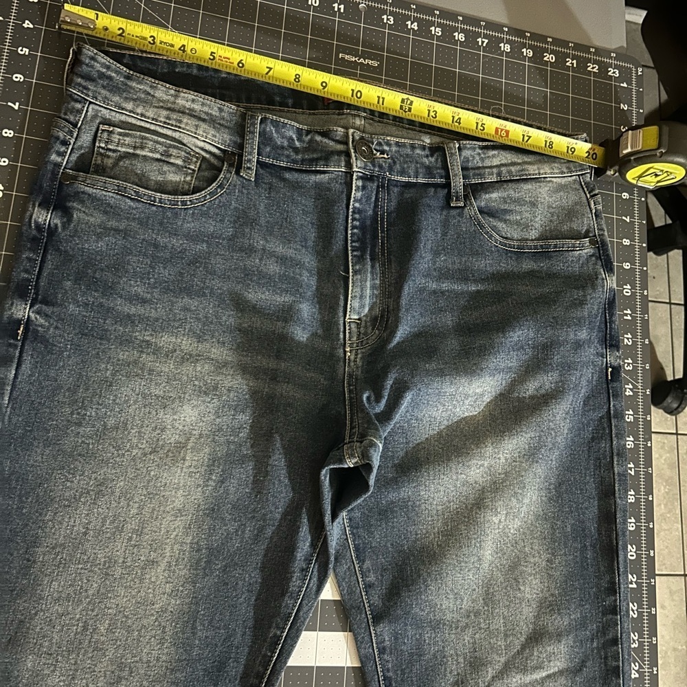 Guess Men's Indigo Straight Jeans
